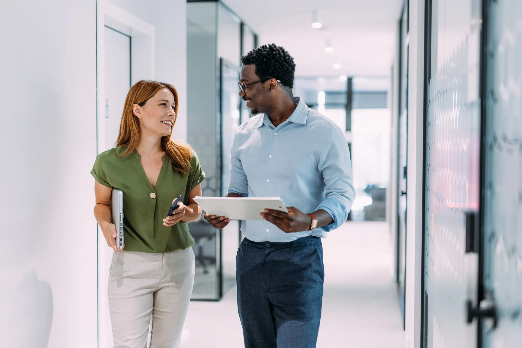 Servant Leadership in Action : Why putting people first builds cultures where results follow.